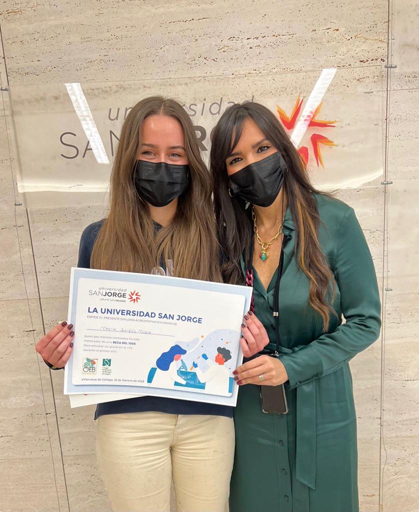 Marta Beired Mora ganadora de la olimpiada de Biología de Aragón.